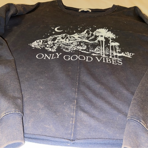 Good Vibes Sweat Shirt - Picture 3 of 6